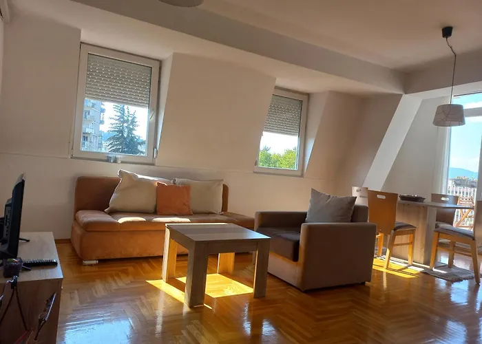 S&N Apartment